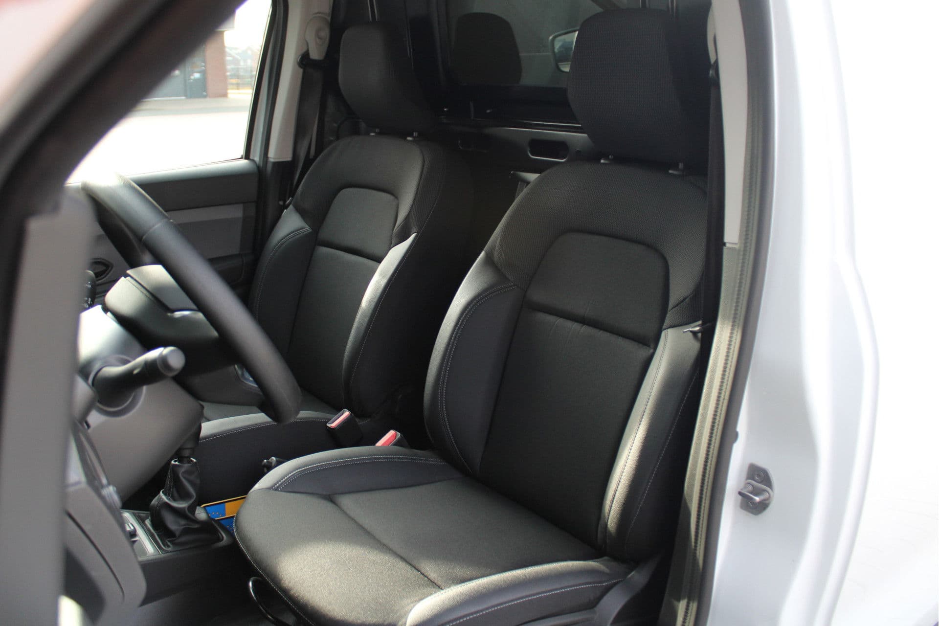 Renault Express 1.5 dCi 95 Comfort + 95pk - Carplay - Camera - Cruise - Airco - Hout - Rijklaar thumbnail 13