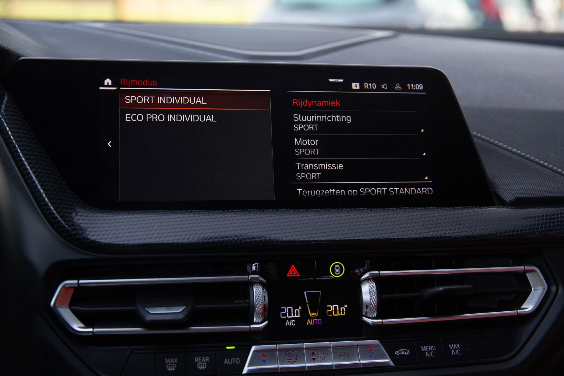 BMW 1-serie 118i Executive Edition , Achteruitrijcamera, Leer thumbnail 15