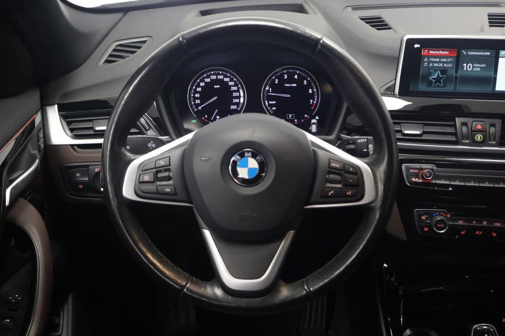 BMW X1 sDrive20i High Executive thumbnail 11