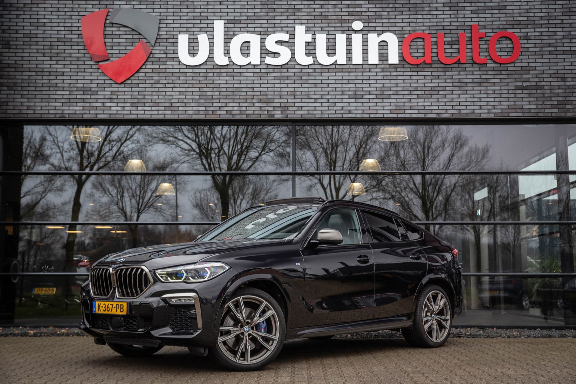 BMW X6 M50i High Executive , Laser, Trekhaak, Harman Kardon, Bekerverwarmer/verkoeler, Panoramadak