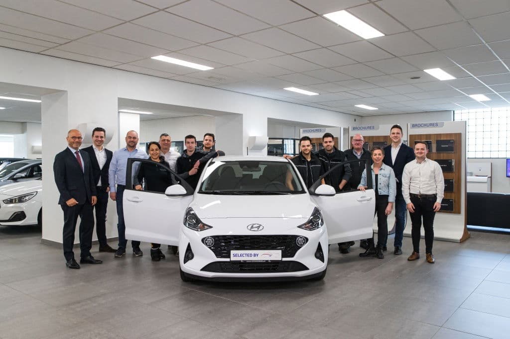 Toyota Yaris 1.5 Hybride 115 Dynamic met Comfort Pack thumbnail 37