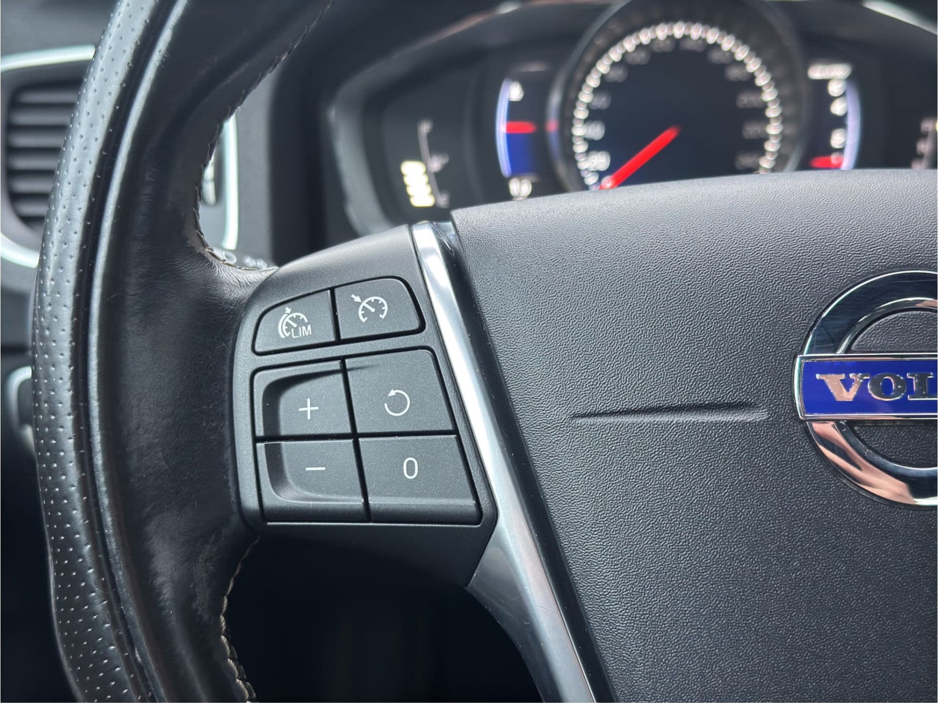 Volvo S60 1.5 T3 R-Design | Leder | Stoelverw | Trekhaak | thumbnail 14