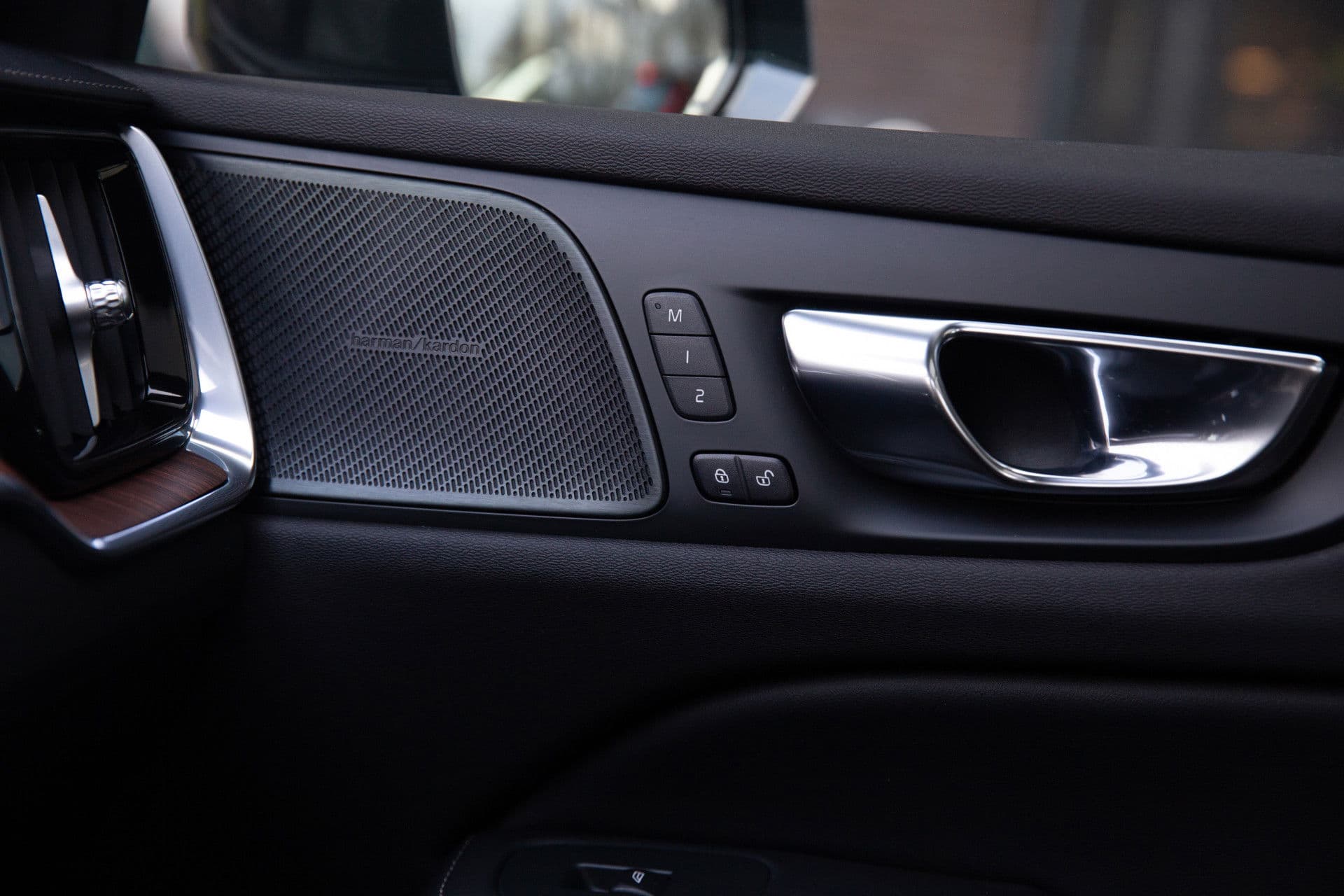 Volvo V60 Cross Country 2.0 T5 AWD Pro , Panoramadak, Harman/Kardon, Adap. cruise, thumbnail 27