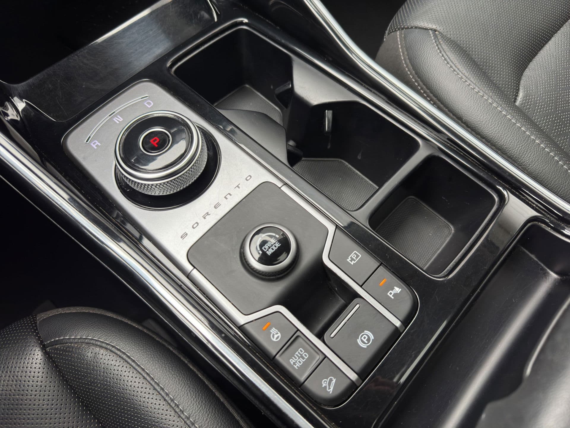 Kia Sorento 1.6 T-GDI Hybrid 2WD DynamicPlusLine 7p. | Pano | Adaptive | Stoelverw | thumbnail 15