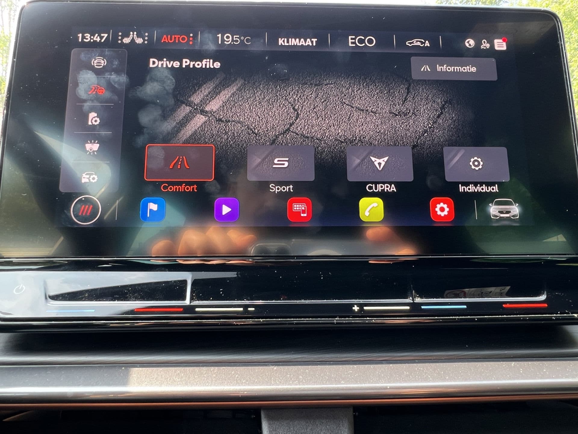 CUPRA Leon 1.4 VZ Performance | Matte | Pano | Navi | PDC thumbnail 4