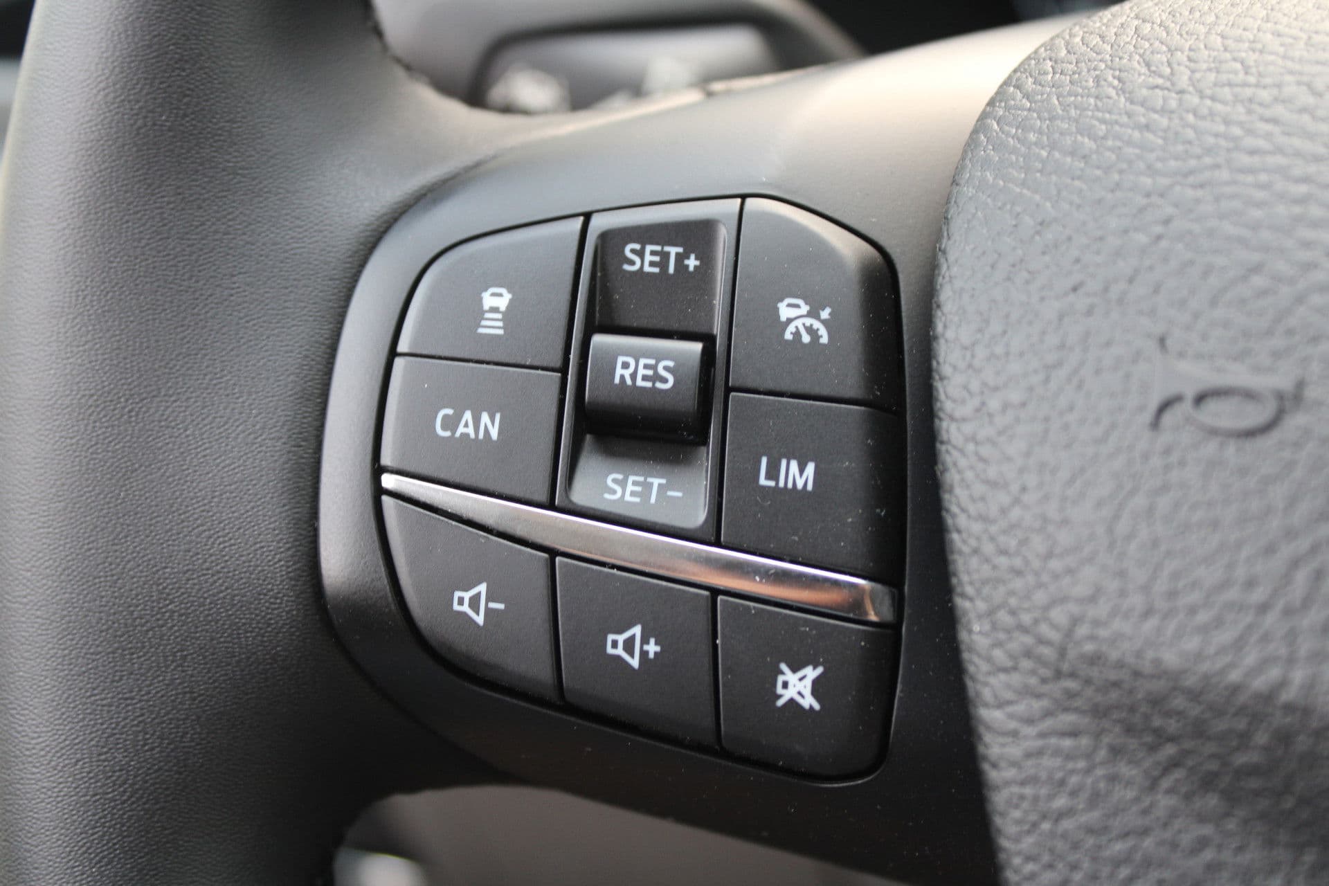 Ford E-Transit 350 L3H2 Trend 68 kWh Vol Elektrisch - 360 Camera - Pro Power Onboard - Dodehoek Assistent - Rijklaar thumbnail 13