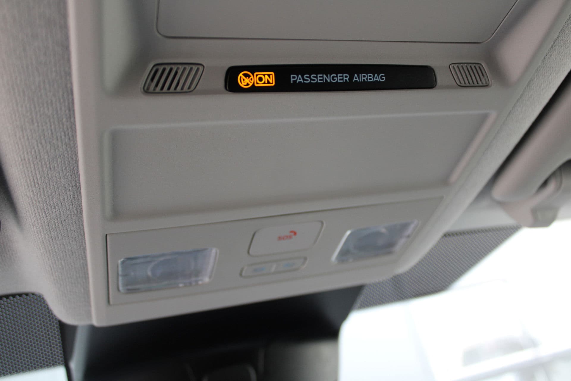 Ford Transit Custom 320 2.5 PHEV L2H1 Trend 232pk - 5 jaar GARANTIE - 2x Schuifdeur - Adaptive Cruise - Blind Spot - Navigatie - Camera - Verwarmd Stuur - Rijklaar thumbnail 43