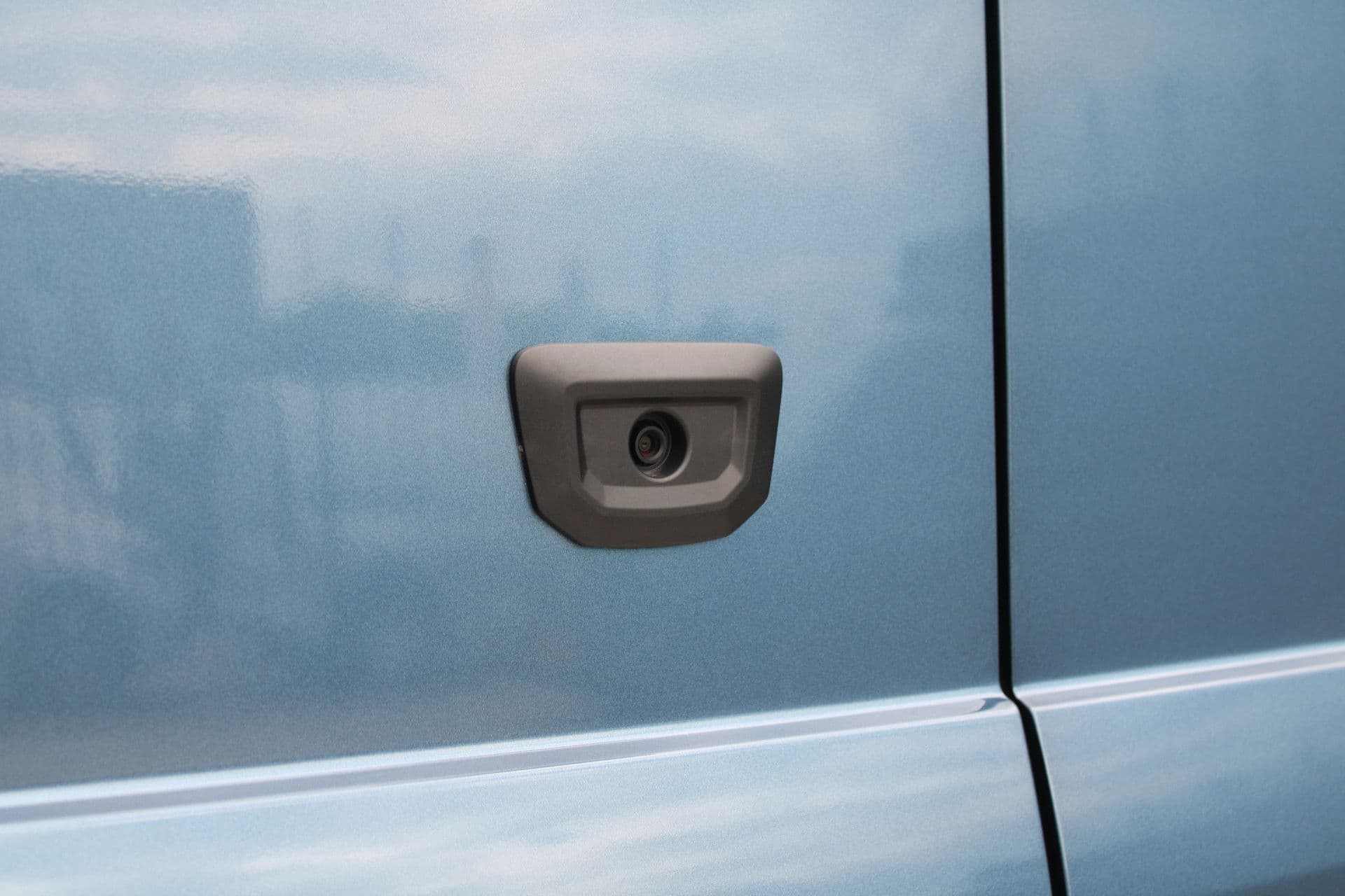 Ford Transit 350 2.0 TDCI L3H2 Limited 165pk - LUCHTVERING - ACC - Blind Spot - 360 camera - Navigatie - Stoel-Stuurverwarming - Trekhaak - Rijklaar thumbnail 35