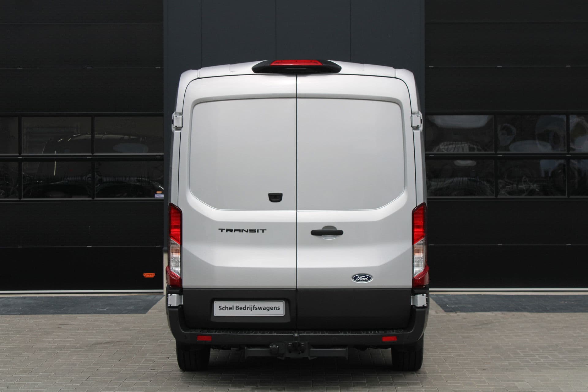 Ford Transit 350 2.0 TDCI L3H2 Limited Raptor 165pk - LUCHTVERING - ACC - Blind Spot - 360 camera - Raptor Grill - Stoel-Stuurverwarming - Trekhaak - Rijklaar thumbnail 29
