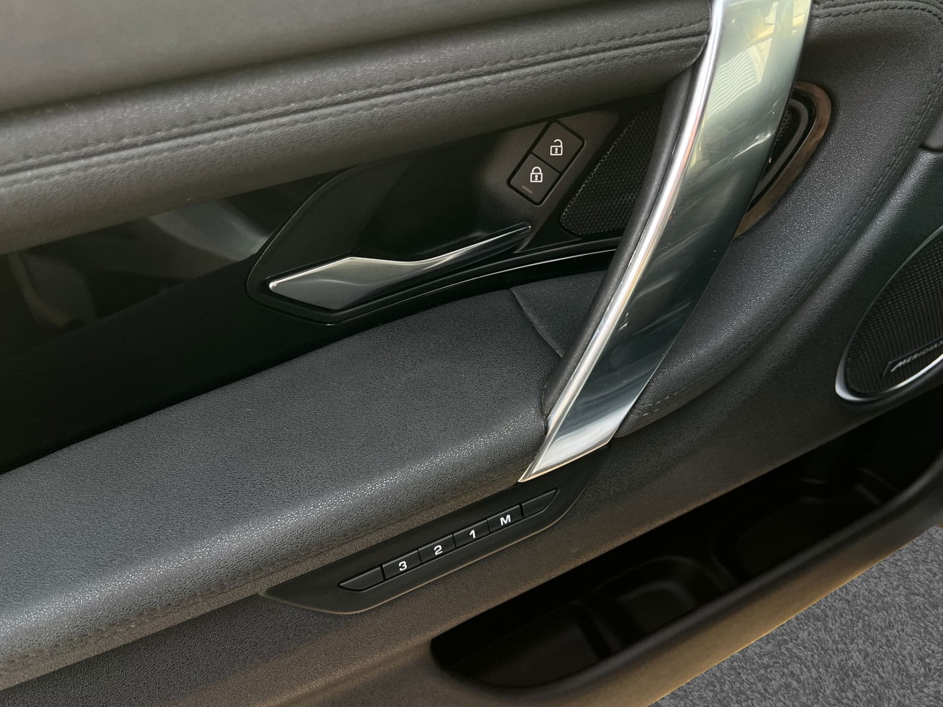 Land Rover Discovery Sport P300e 1.5 R-Dynamic SE | Virtual Dash | Leder | Memory | Elek achterklep | Dodeh | thumbnail 18