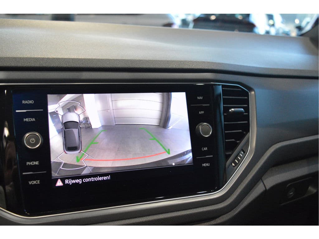 Volkswagen T-Roc Cabrio 1.5 TSI 3X R-LINE Black Style navi camera trekhaak 19 inch !! thumbnail 24