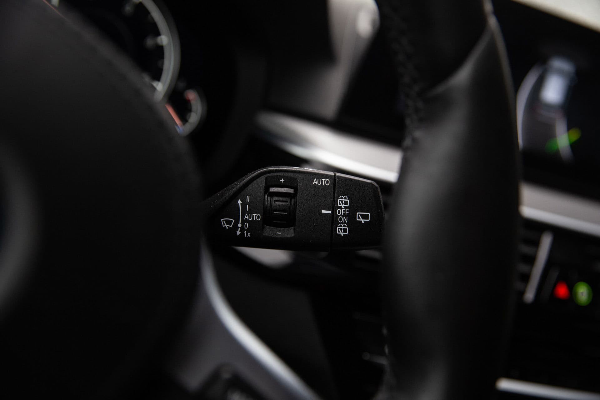 BMW 5 Serie Touring 520d Executive, , M-sport, Trekhaak, Navigatie, BMW Display Key, Origineel Nederlands thumbnail 16