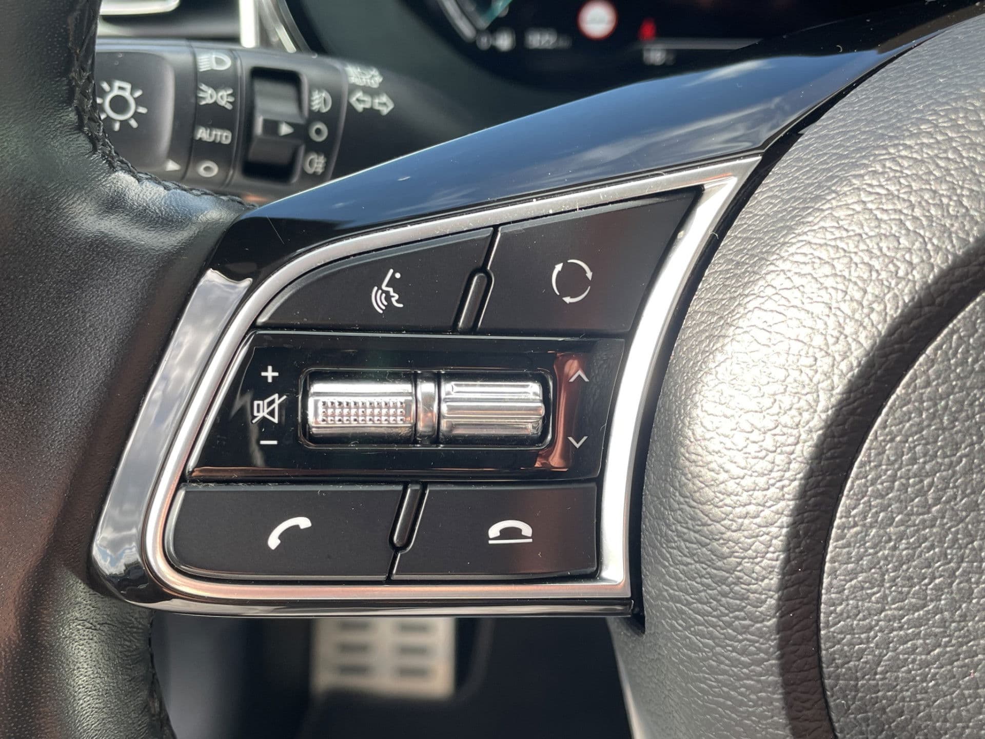 Kia Ceed Sportswagon 1.6 GDI PHEV ExecutiveLine | Panodak | Leder | Stuurverw. | BSM thumbnail 23