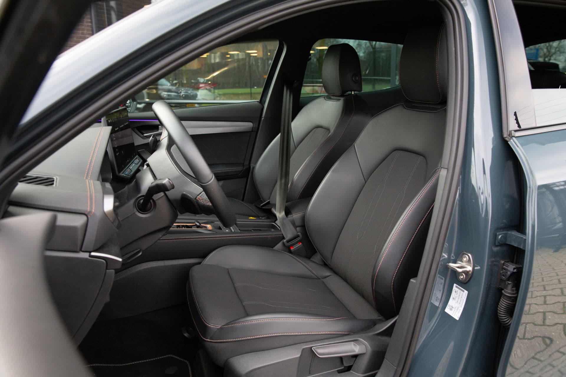 CUPRA Formentor 1.5 eTSI Business Edition Plus , Adap. cruise, Sfeerverlichting, Groot Scherm, thumbnail 3