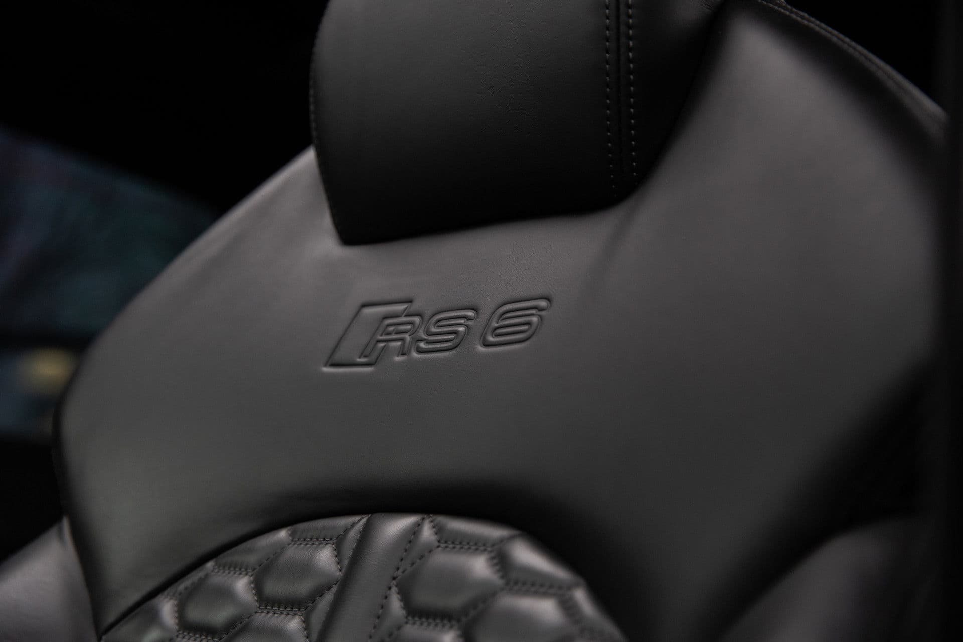 Audi RS6 Avant 4.0 TFSI RS 6 quattro perfomance Origineel NL, Keramisch, Panoramadak, Adap. cruise, thumbnail 33