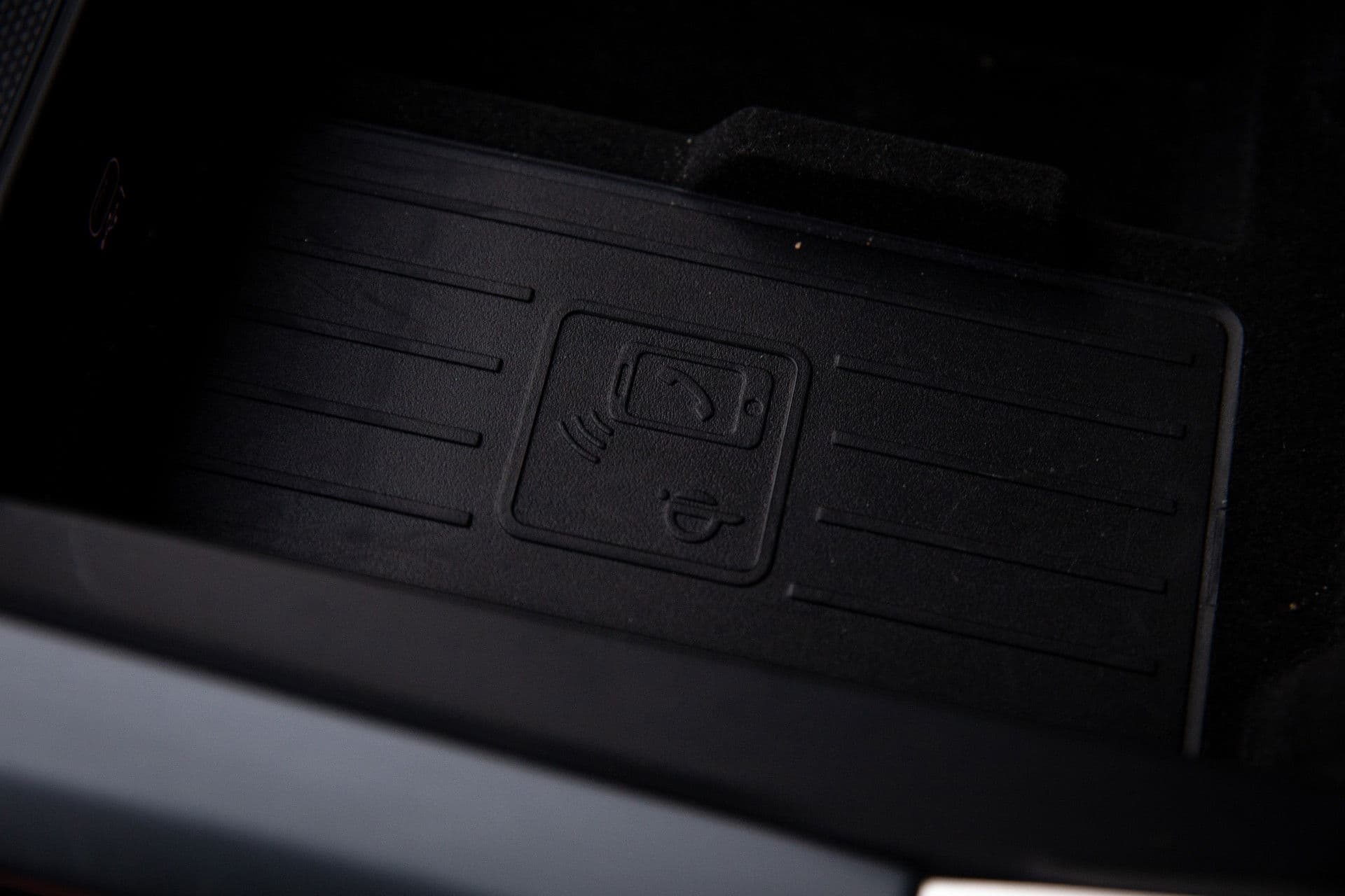 Audi Q8 55 TFSI e quattro Pro Line Advanced , RS-zetels, 3D-camera, Luchtvering, Head-up display, Apple Carplay, thumbnail 34