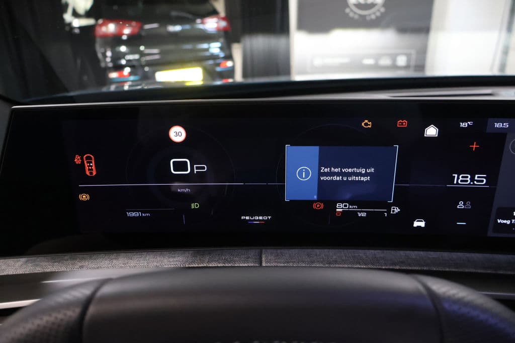 Peugeot 3008 1.2 Hybrid 145 GT thumbnail 14