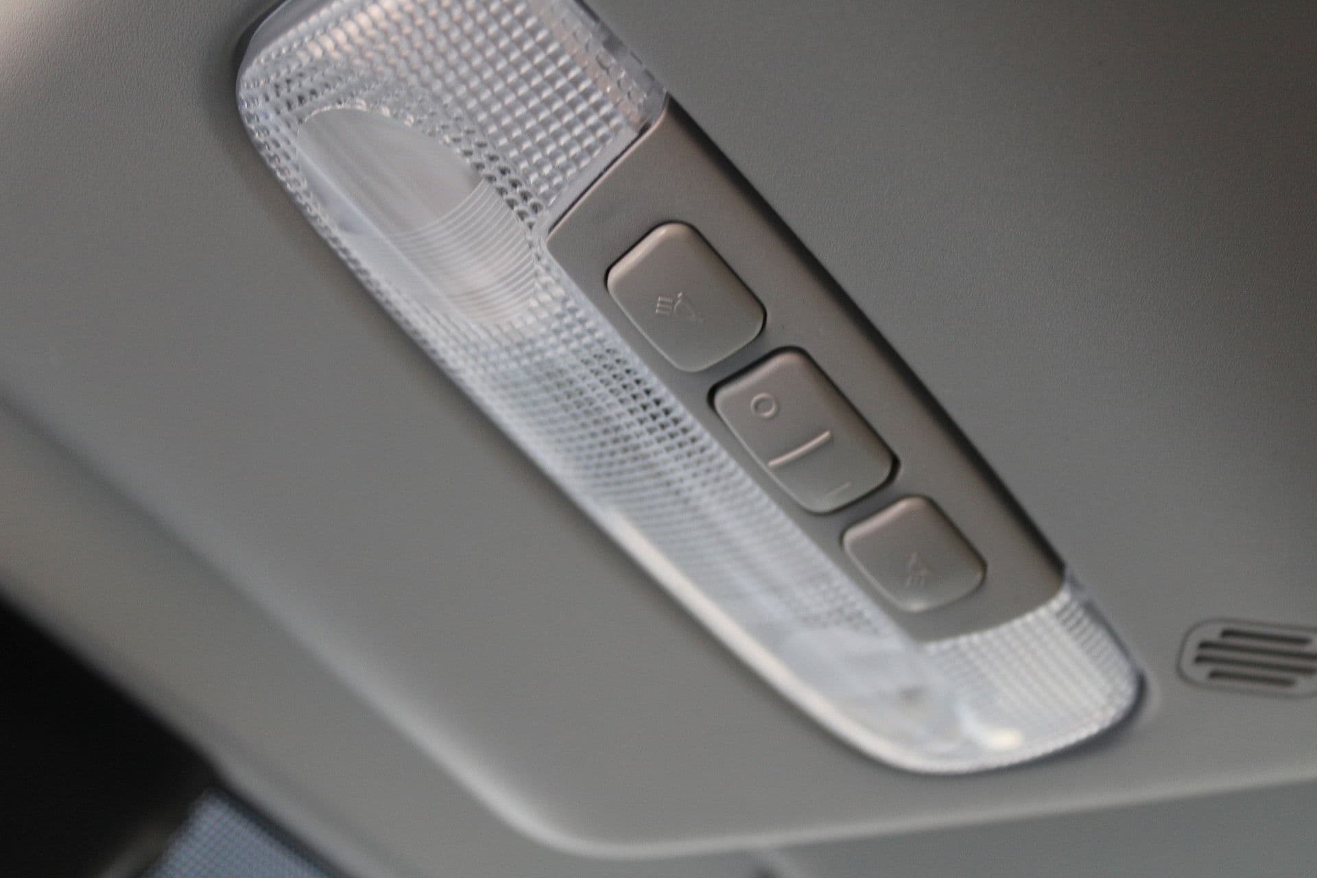 Ford Transit 350 2.0 TDCI L3H2 Trend 130pk Trend - Navigatie - Blind Spot - Adaptive cruise - Camera - 270gr deuren - Trekhaak - Rijklaar thumbnail 34