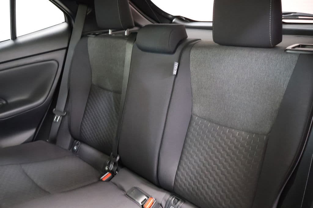 Toyota Yaris Cross 1.5 Hybride 115 Dynamic met Winterpack thumbnail 10