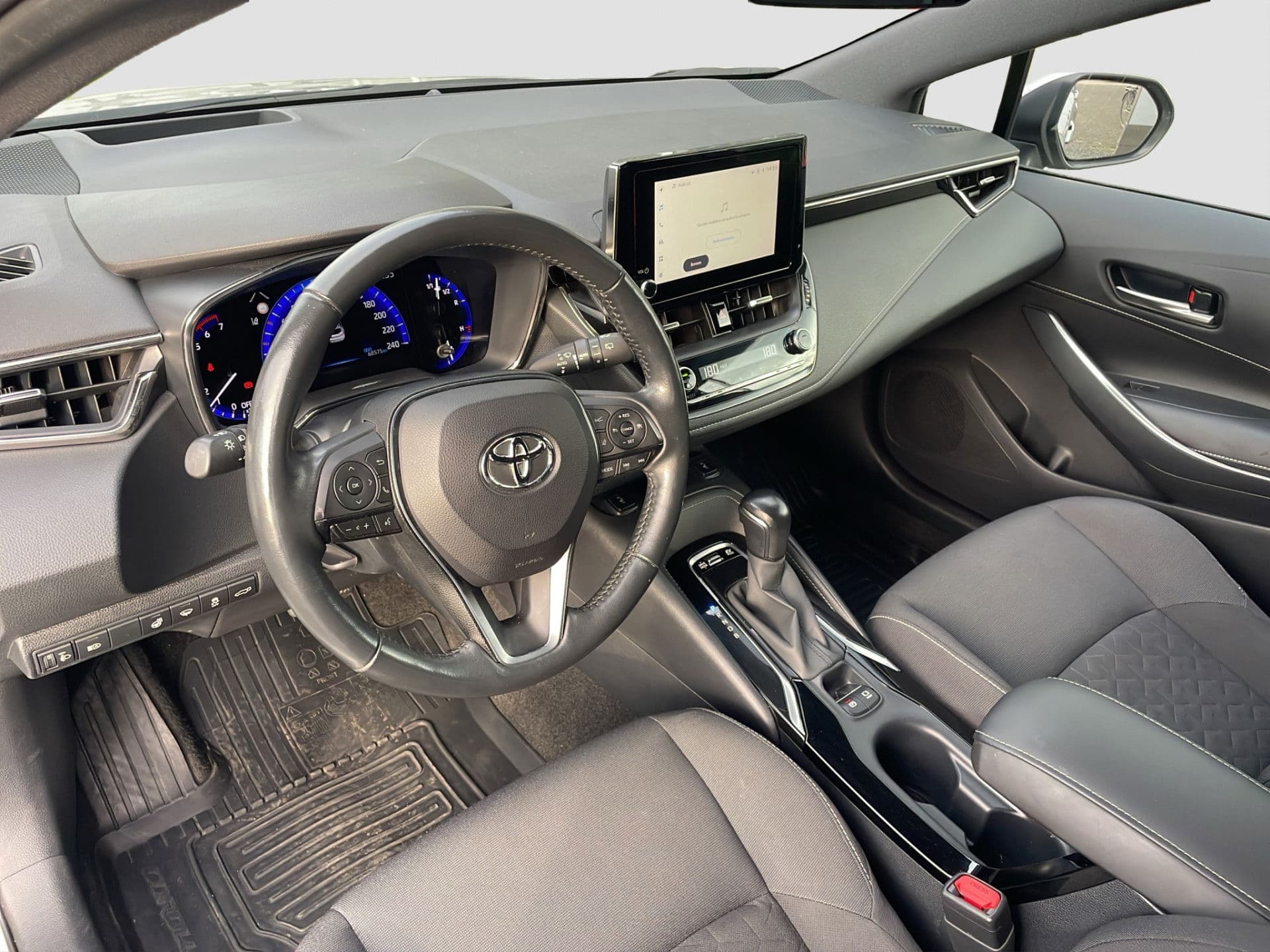 Toyota Corolla Touring Sports 1.8 Hybrid Dynamic | 10jr garantie | HUD | Camera | Carplay | Navi thumbnail 12