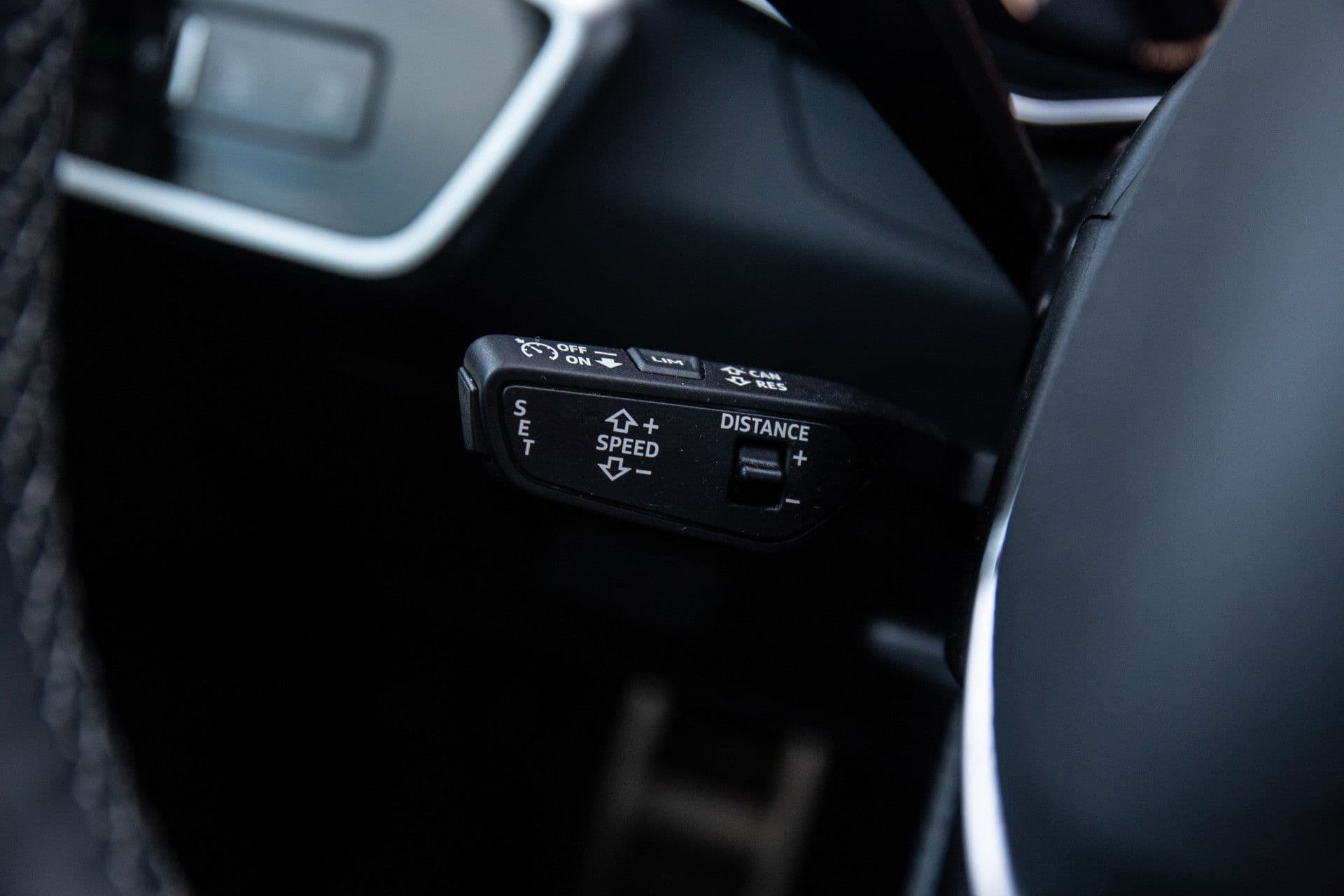 Audi A6 Avant 40 TFSI S edition Competition , Panoramadak, Trekhaak, Adaptive cruise, thumbnail 13