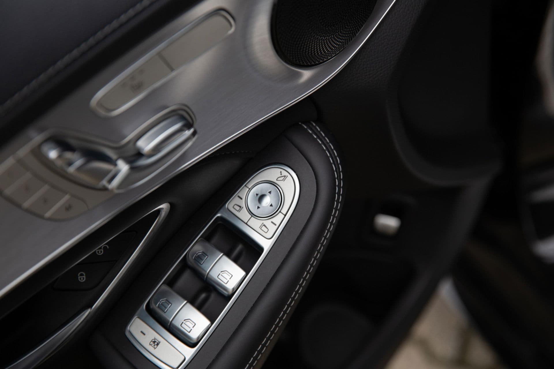 Mercedes-Benz C-Klasse C63 AMG , Panoramadak, Adaptieve Cruise, Memory, 360-camera thumbnail 24