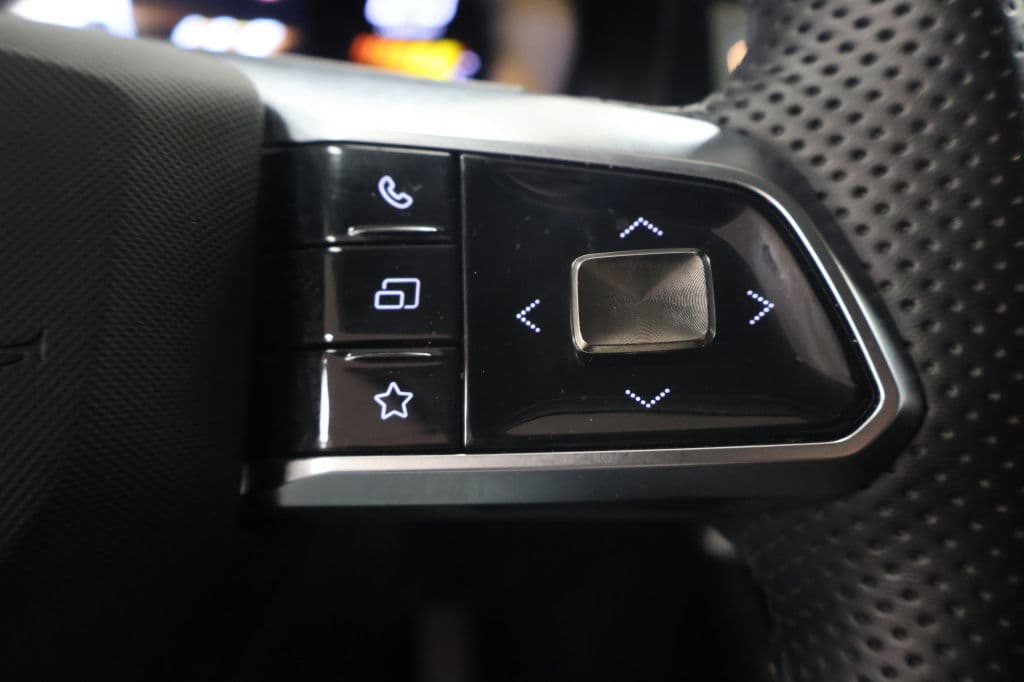 MG ZS Hybrid+ 1.5 Luxury thumbnail 17