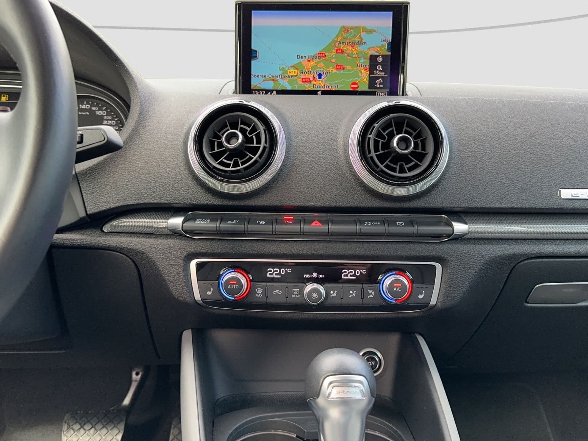 Audi A3 1.4 e-tron Sport PL+ Adaptive Cruise | Alcantara Leder | Sportstoelen thumbnail 14