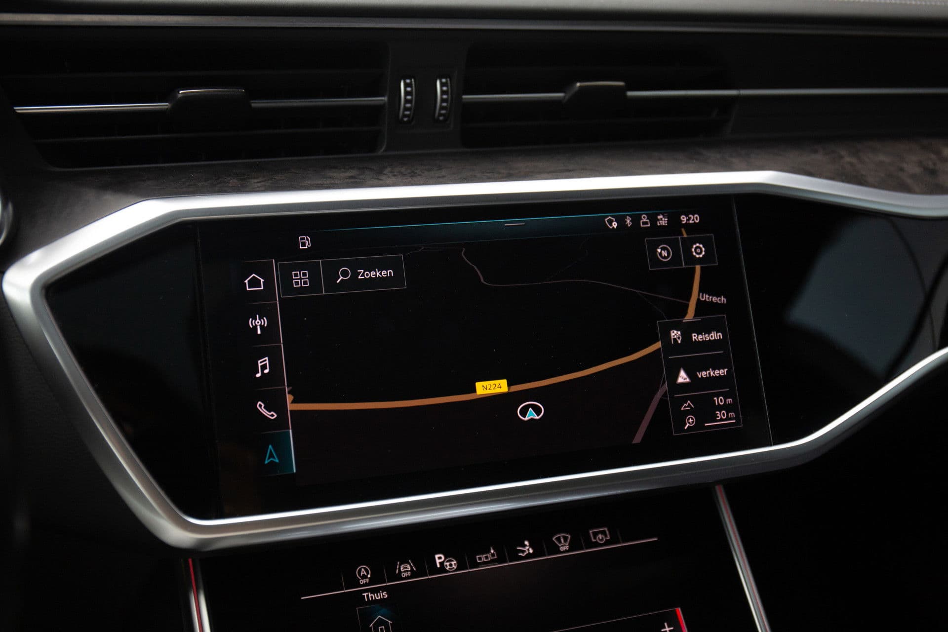 Audi A7 Sportback 55 TFSI quattro Pro Line S , Panoramadak, Luchtvering, Bang&Olufsen, Leer, HUD thumbnail 15