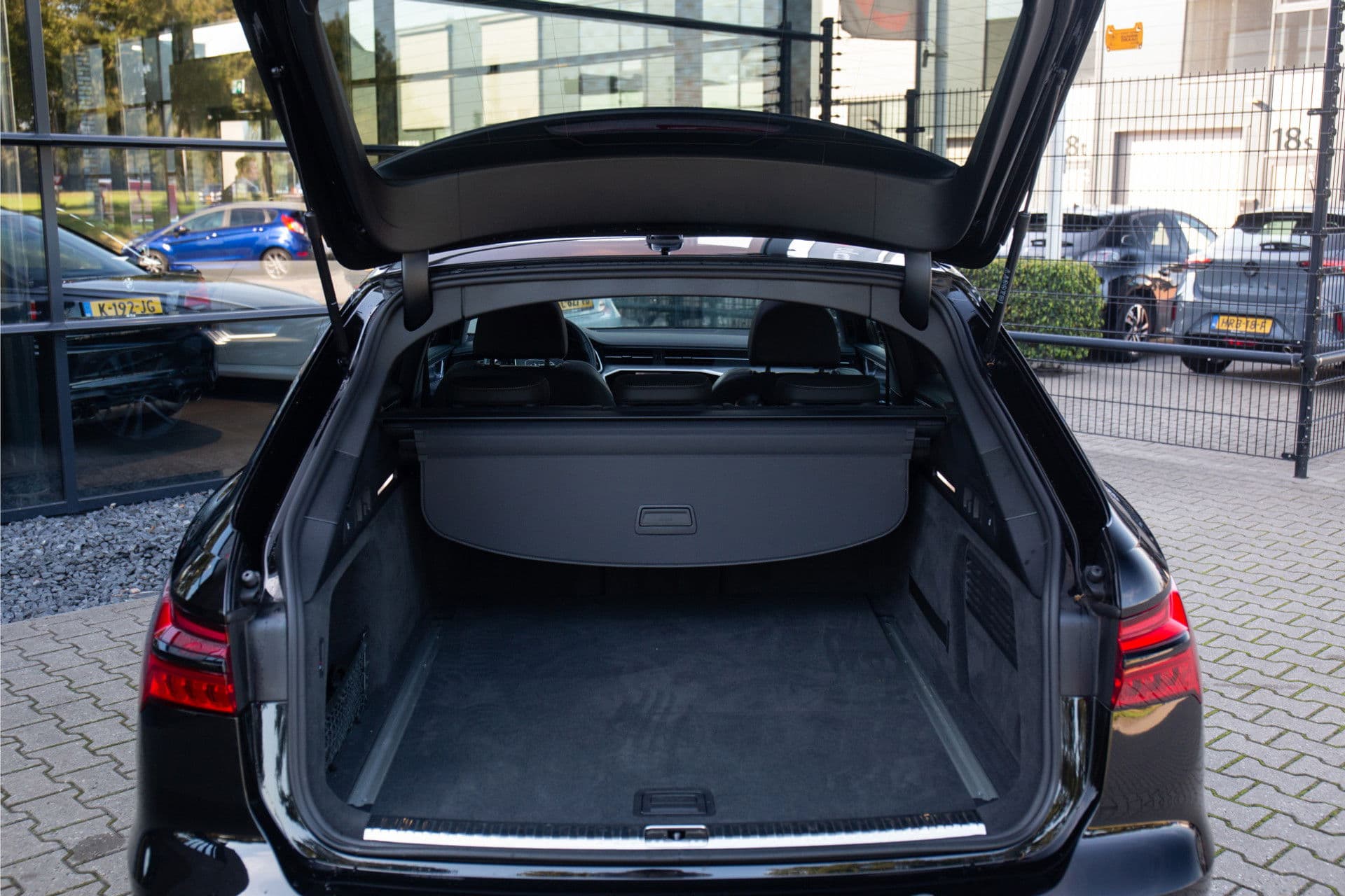 Audi A6 Avant 40 TFSI S edition Competition , Panoramadak, Trekhaak, Adaptive cruise, thumbnail 29