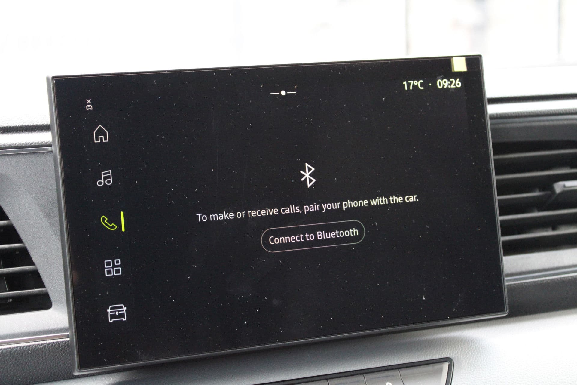 Renault Master T35 2.0 dCi 170pk L2H2 Extra - Navigatie - Camera - 270 gr deuren - Parkeersensoren - Draadloos laden - Rijklaar thumbnail 25