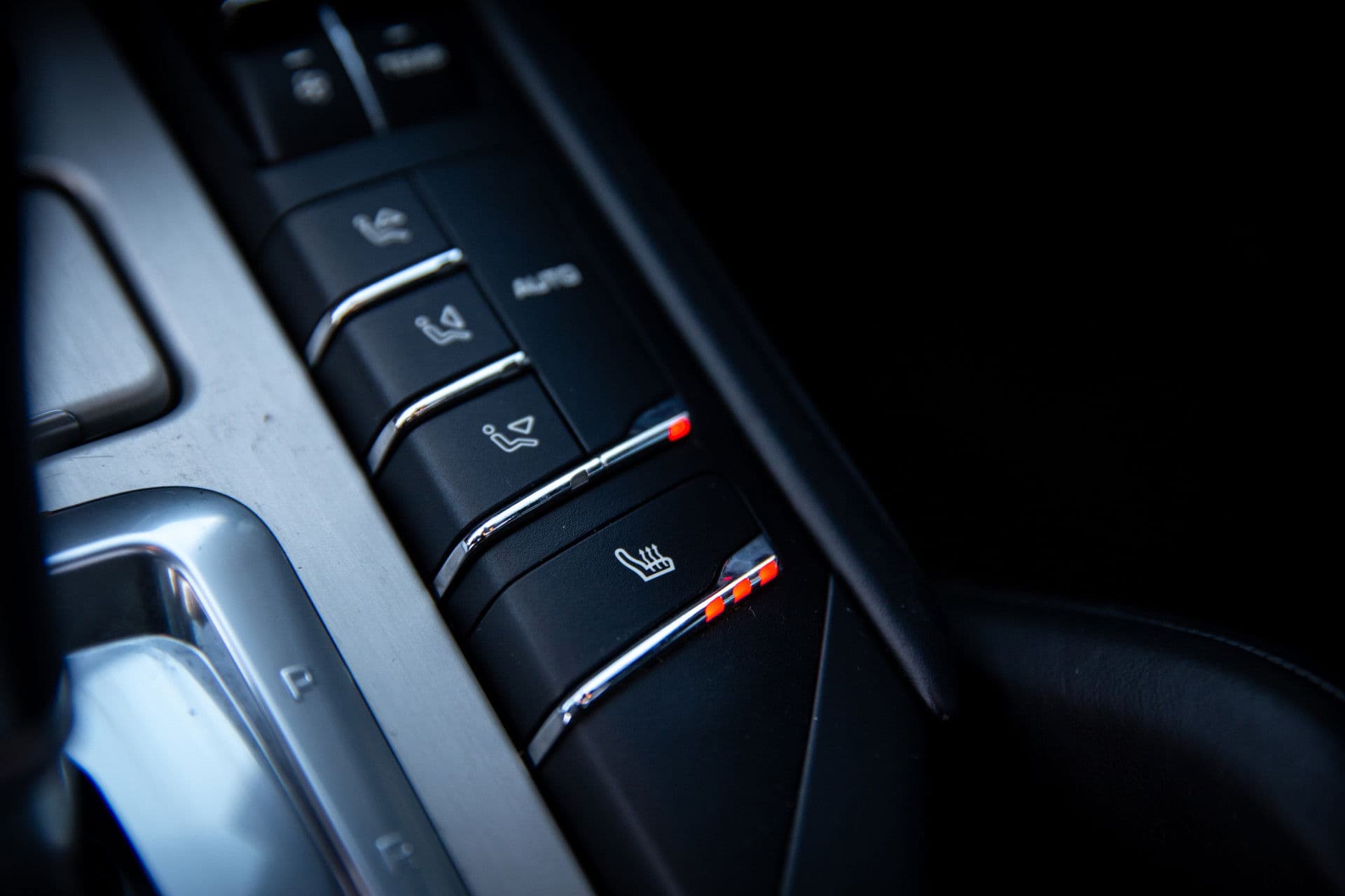 Porsche Cayenne 4.8 GTS , Panoramadak, Cruise control, Memory-seat, Achteruitrijcamera thumbnail 21