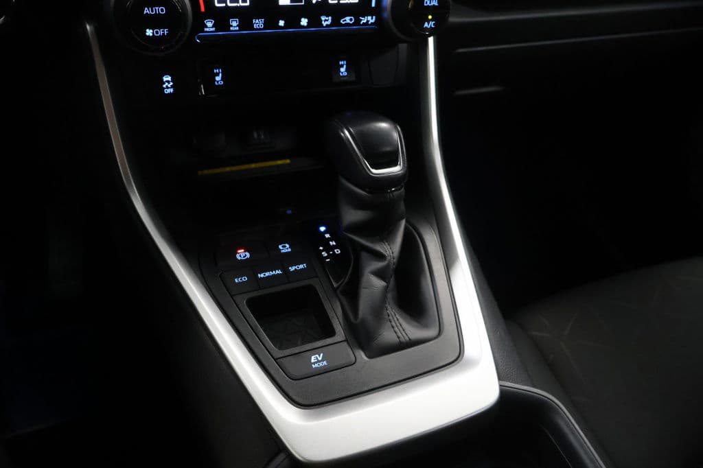 Toyota RAV4 2.5 Hybrid Dynamic | PDC V+A | Dodehoek thumbnail 27