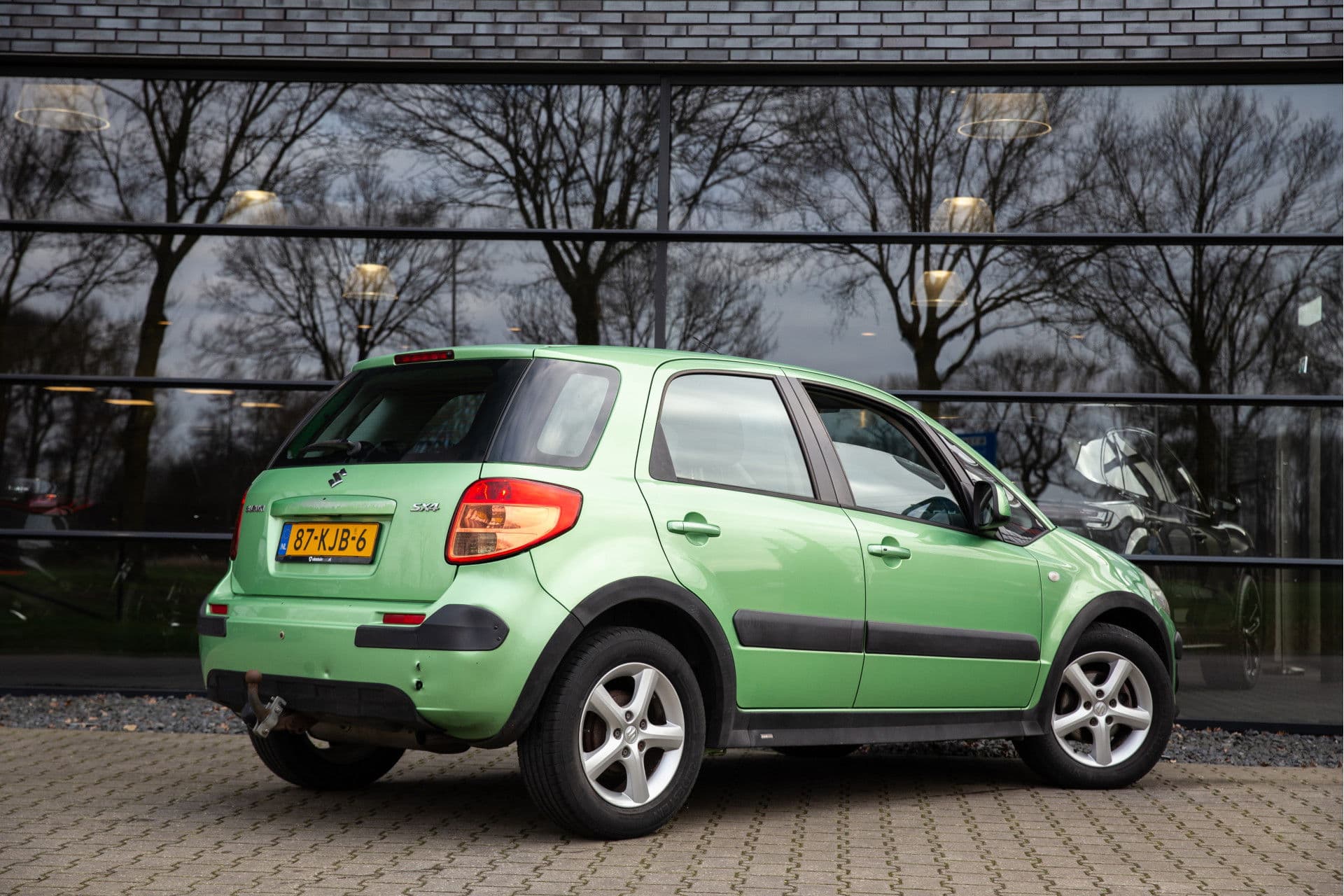 Suzuki SX4 1.6 Exclusive , Trekhaak, Airco, thumbnail 2