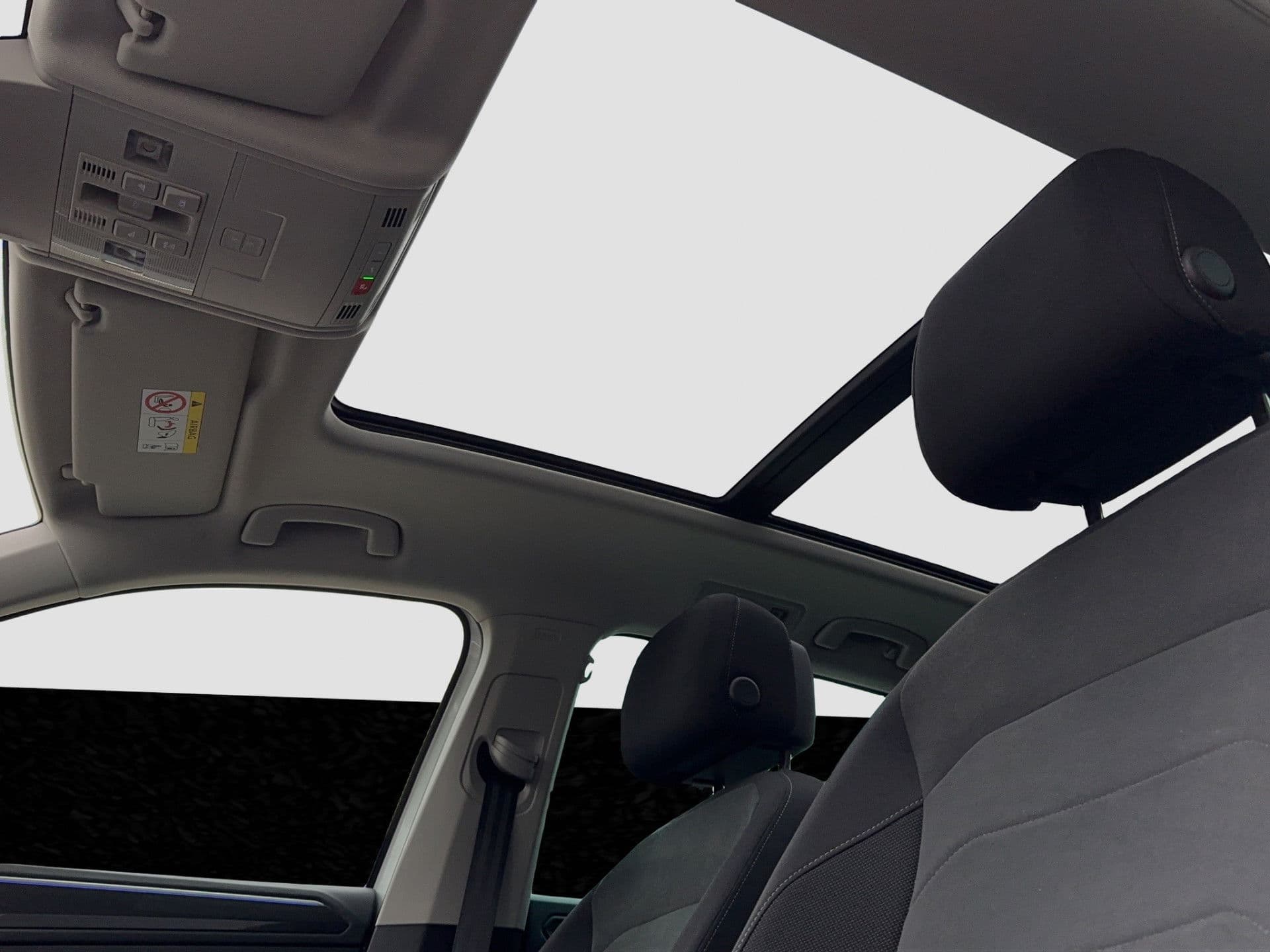 Volkswagen Tiguan 1.4 TSI PHEV Business+ | Panodak | navi | virtual | camera! thumbnail 2