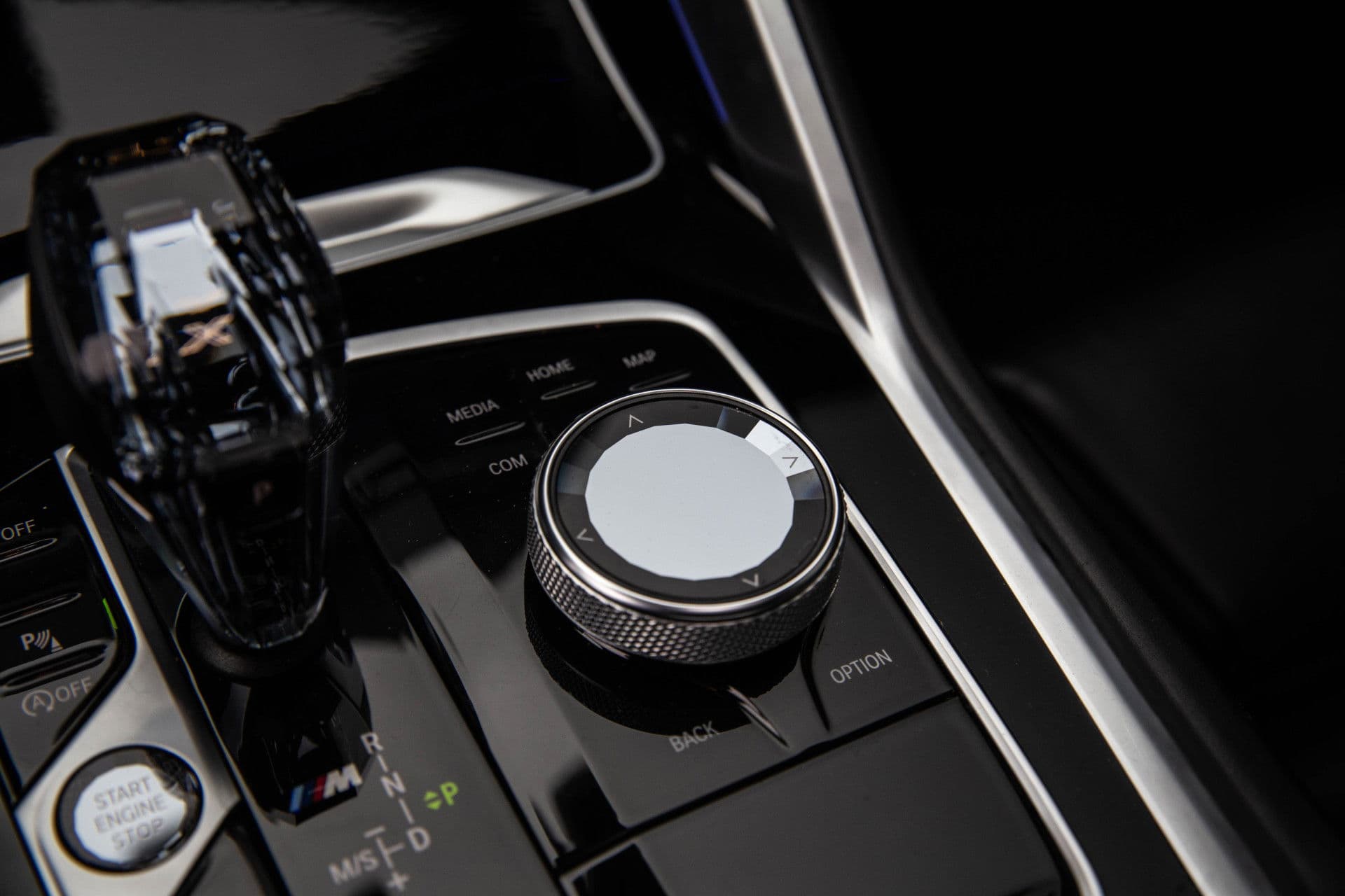 BMW X6 M50i High Executive , Laser, Trekhaak, Harman Kardon, Bekerverwarmer/verkoeler, Panoramadak thumbnail 32