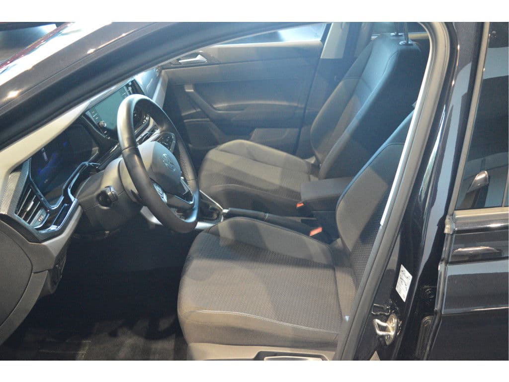 Volkswagen Polo 1.0 TSI Life Edition carplay camera led pdc 95 pk !! thumbnail 12