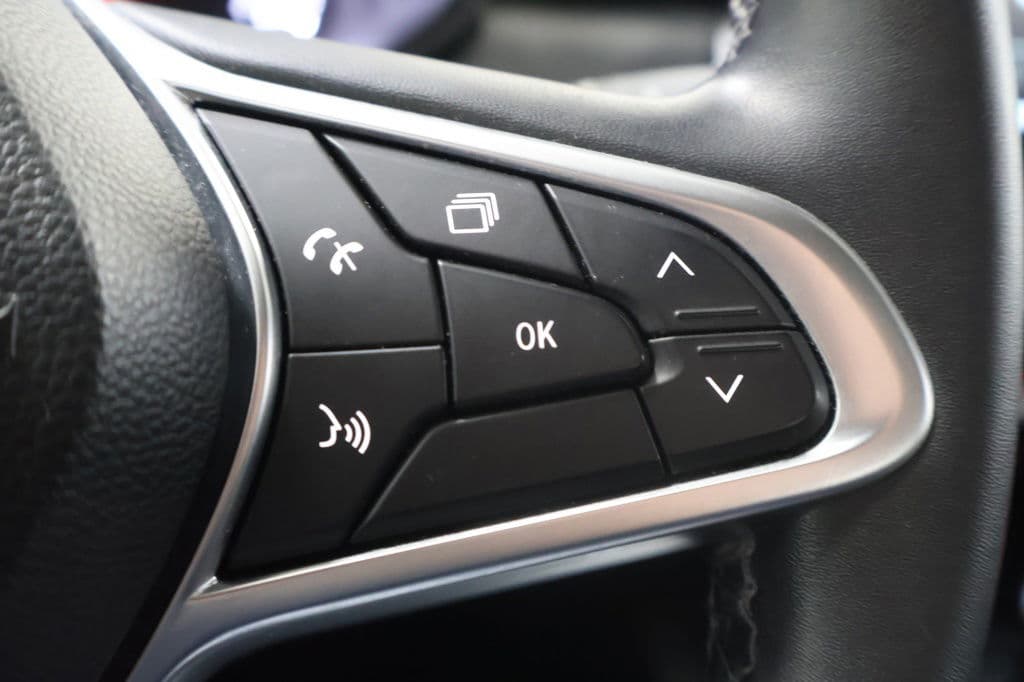 Renault Clio 1.0 TCe 90 Equilibre | App | Navi thumbnail 19