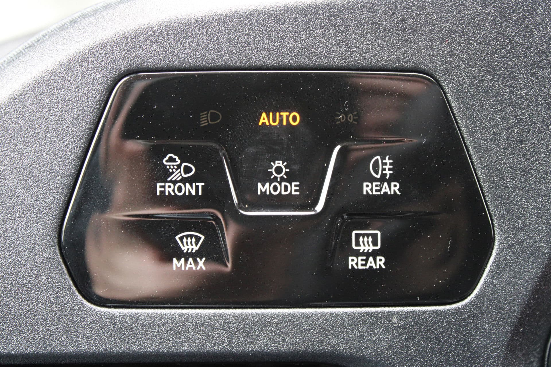 Volkswagen Caddy Cargo 2.0 TDI 122pk DSG7 - Carplay - Adaptive Cruise - Navigatie - Dig. cockpit - LED koplampen - Ergocomfort stoel - Stoelverwarming - Rijklaar thumbnail 8