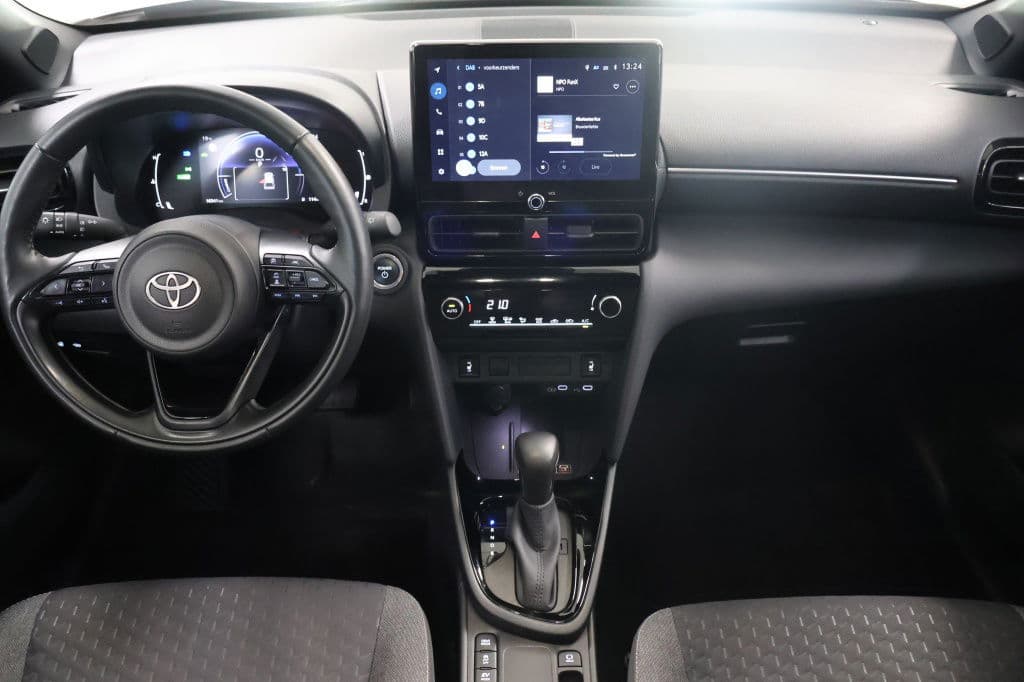 Toyota Yaris Cross 1.5 Hybrid Dynamic | met Winterpack thumbnail 7