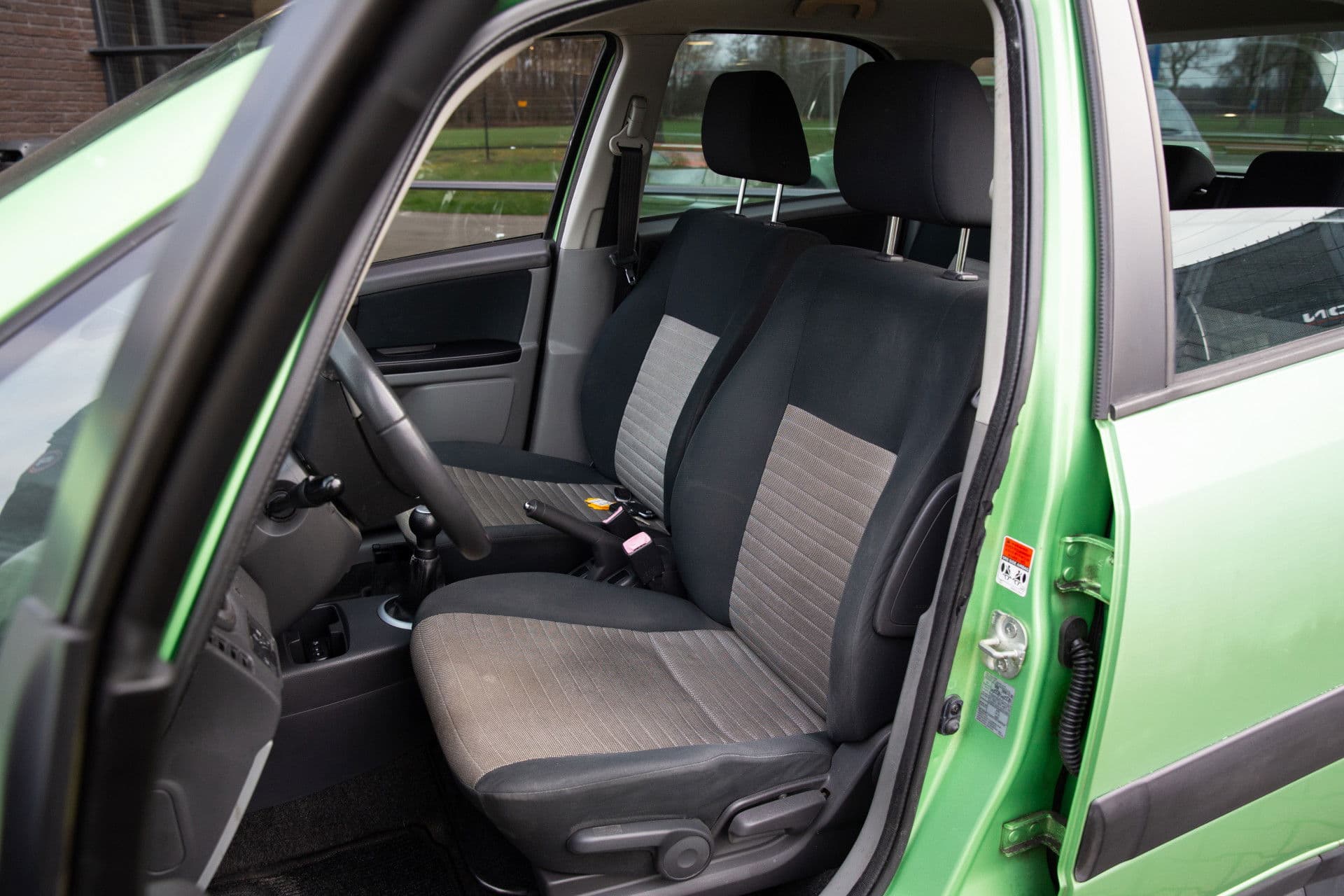 Suzuki SX4 1.6 Exclusive , Trekhaak, Airco, thumbnail 3