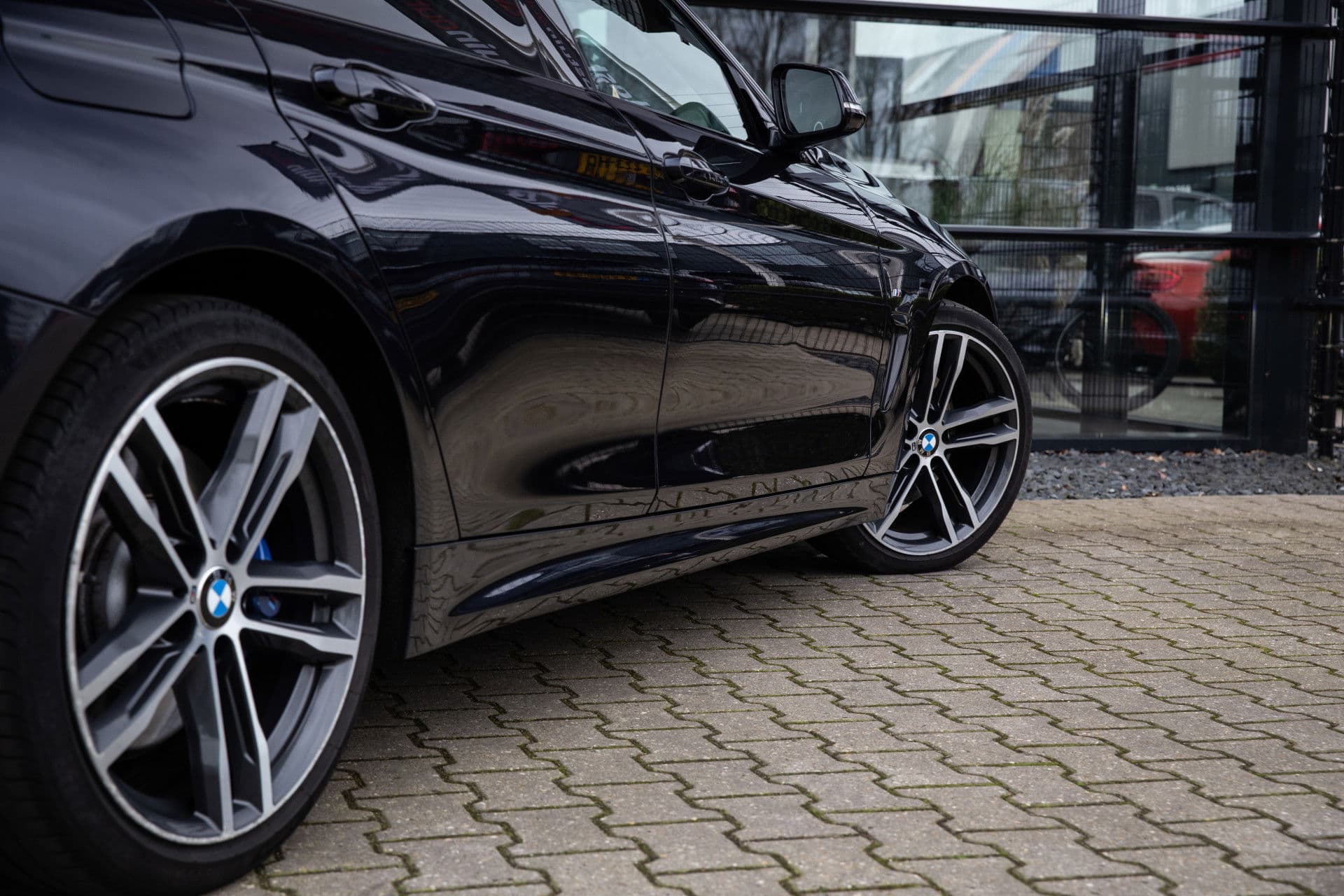 BMW 4 Serie Gran Coupé 418i High Executive M-Sport , Panoramadak, Head-up display, Achteruitrijcamera, thumbnail 10