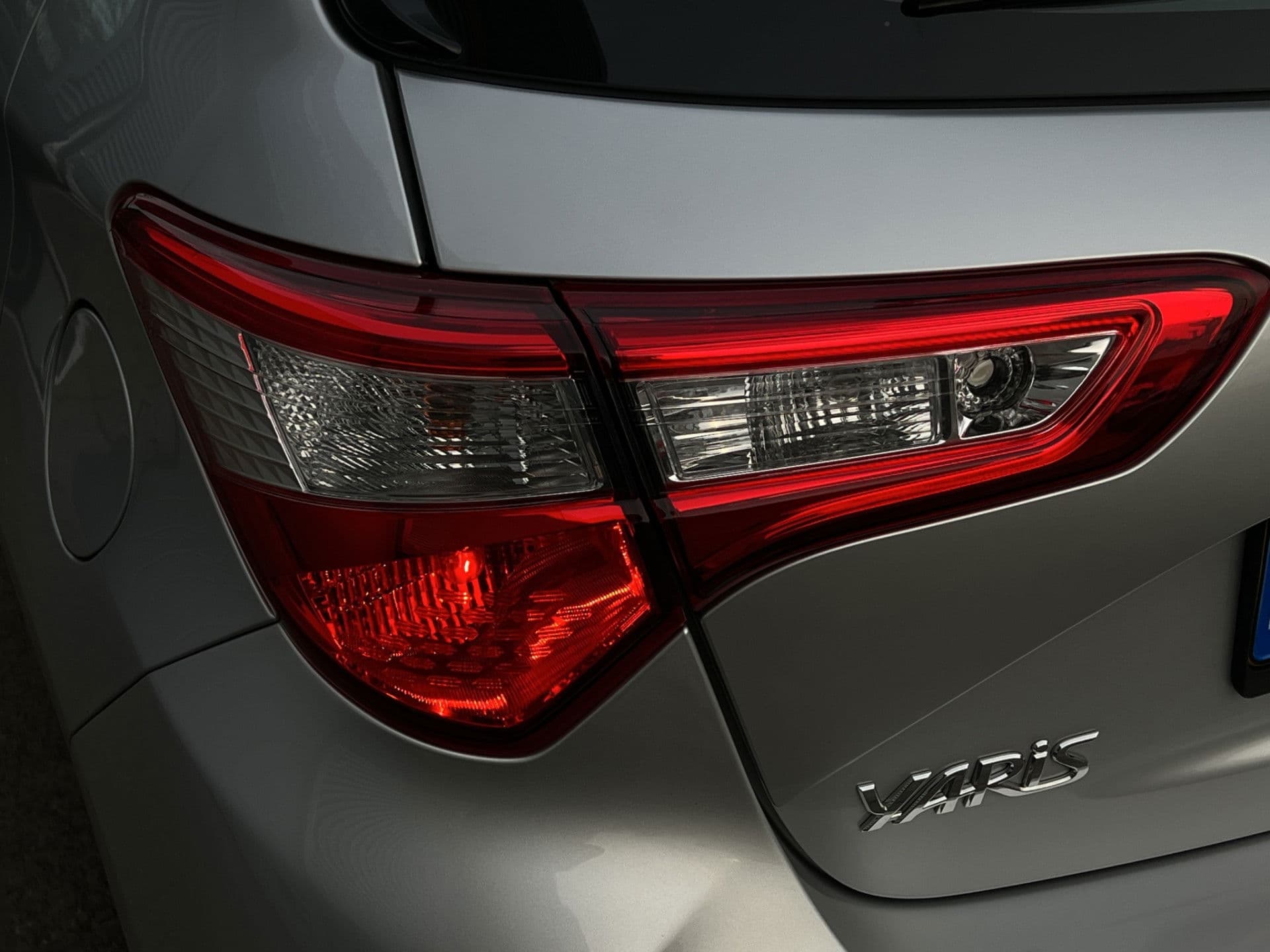 Toyota Yaris 1.5 VVT-i Active | Navi | Camera | Sport | thumbnail 10