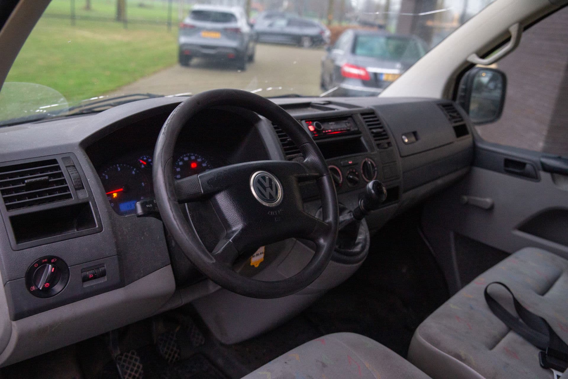 Volkswagen Transporter 1.9 TDI 300 T800 Baseline thumbnail 6