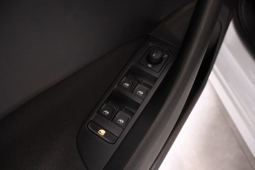 Škoda Kamiq 1.5 TSI Sport | Automaat thumbnail 13