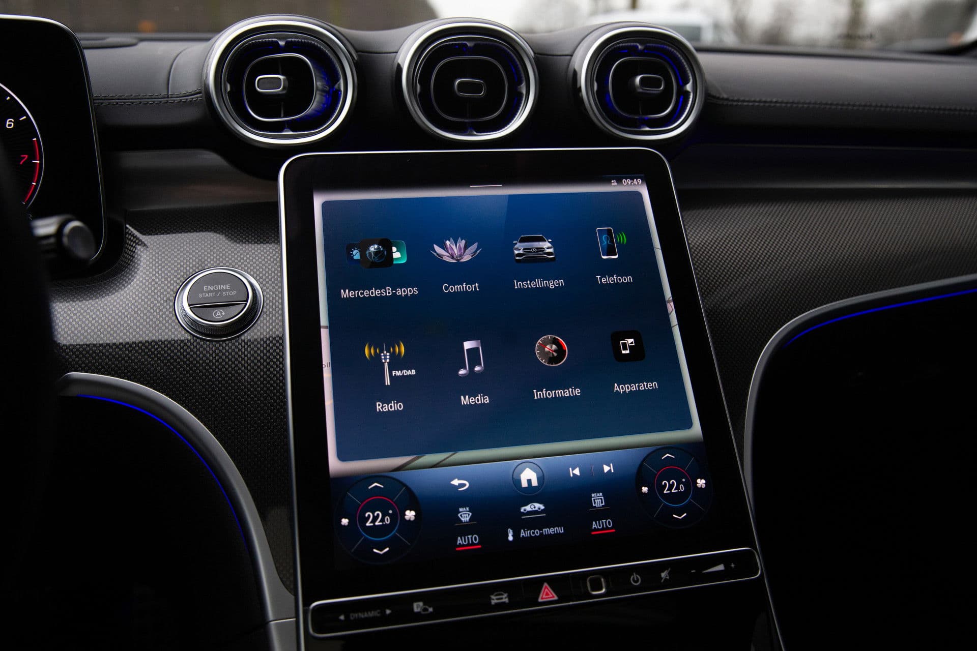 Mercedes-Benz C-Klasse Estate 200 Launch Edition AMG Line , Panoramadak, Sfeerverlichting, Burmester, 3D-camera, thumbnail 14