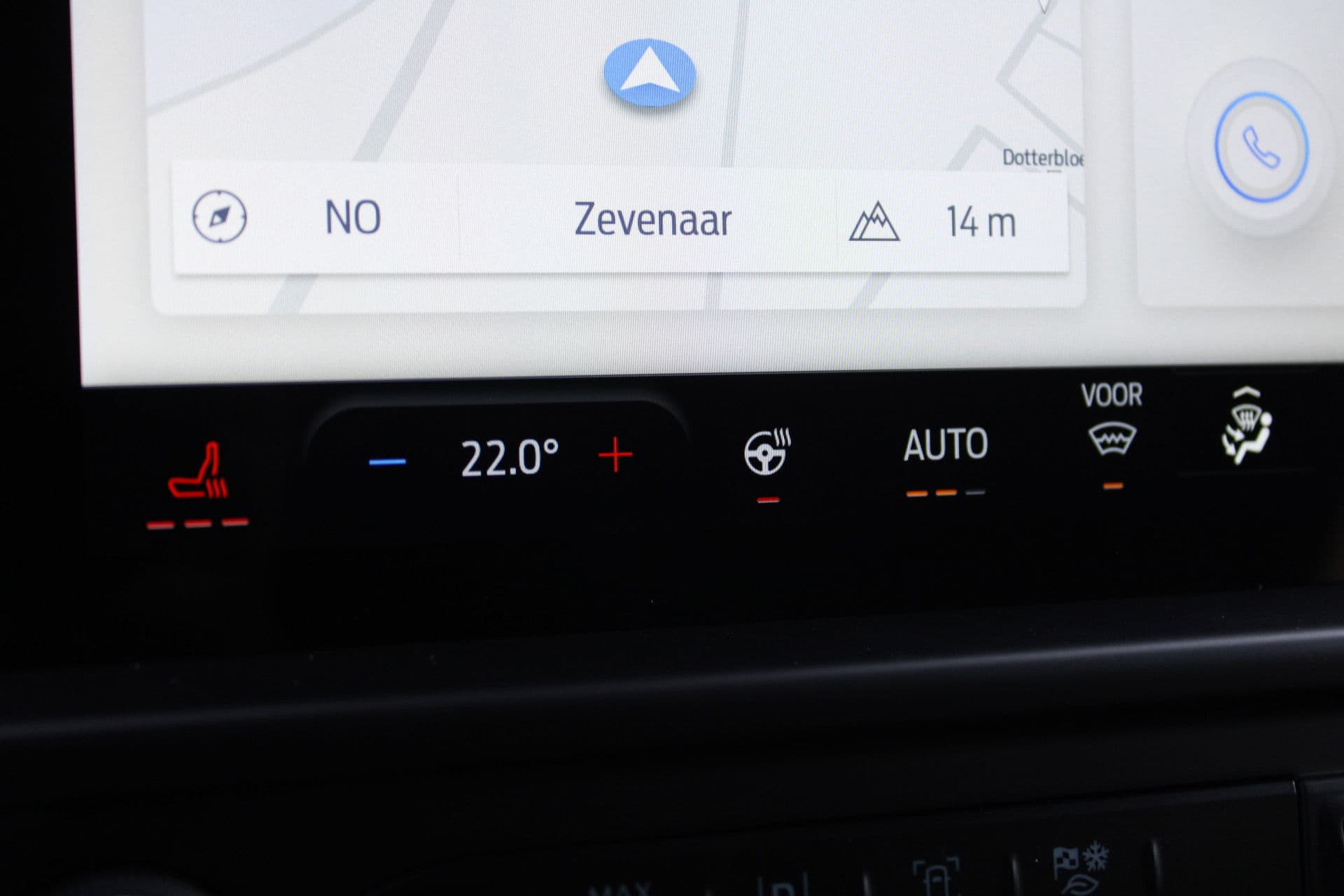 Ford Transit Custom 320 2.5 PHEV L2H1 Trend 232pk - 5 jaar GARANTIE - 2x Schuifdeur - Adaptive Cruise - Blind Spot - Navigatie - Camera - Verwarmd Stuur - Rijklaar thumbnail 14