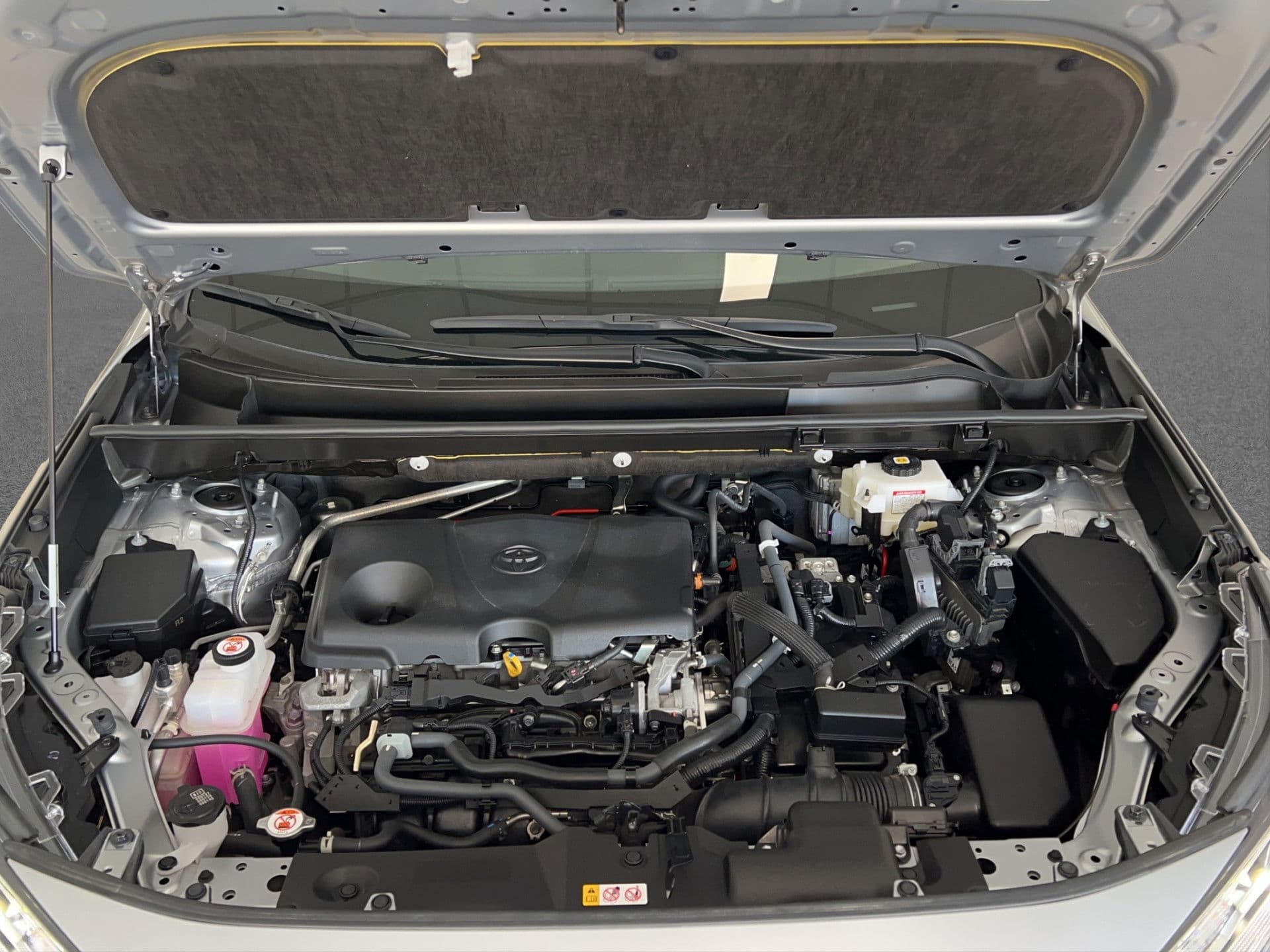 Toyota RAV4 2.5 Hybrid Bi-Tone | Pano | RCTA | H. Leder | CarPlay! thumbnail 23