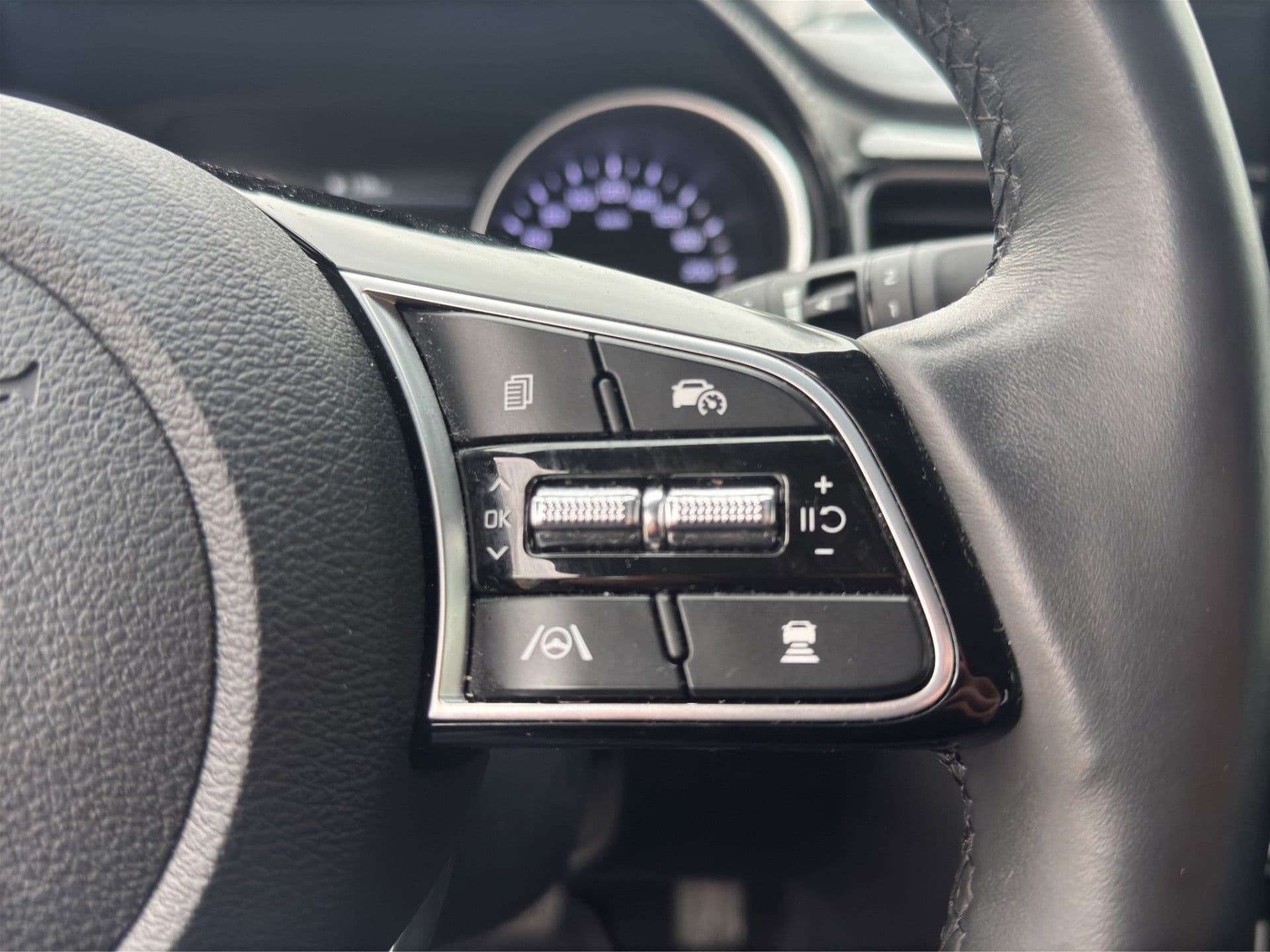 Kia Ceed Sportswagon 1.6 GDI PHEV DynamicPlusLine | Dodehoek det. | Adaptive | Winter pack thumbnail 11