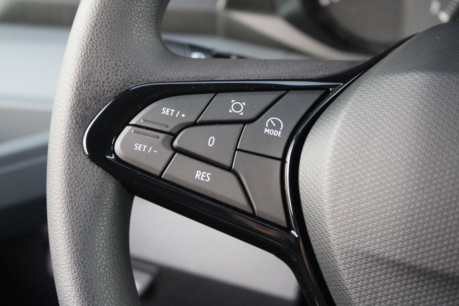 Renault Master T35 2.0 dCi 170pk L2H2 Extra - 2x Schuifdeur - Navigatie - Blind Spot - Camera - Stoelverwarming - Verwarmde voorruit - Rijklaar thumbnail 18